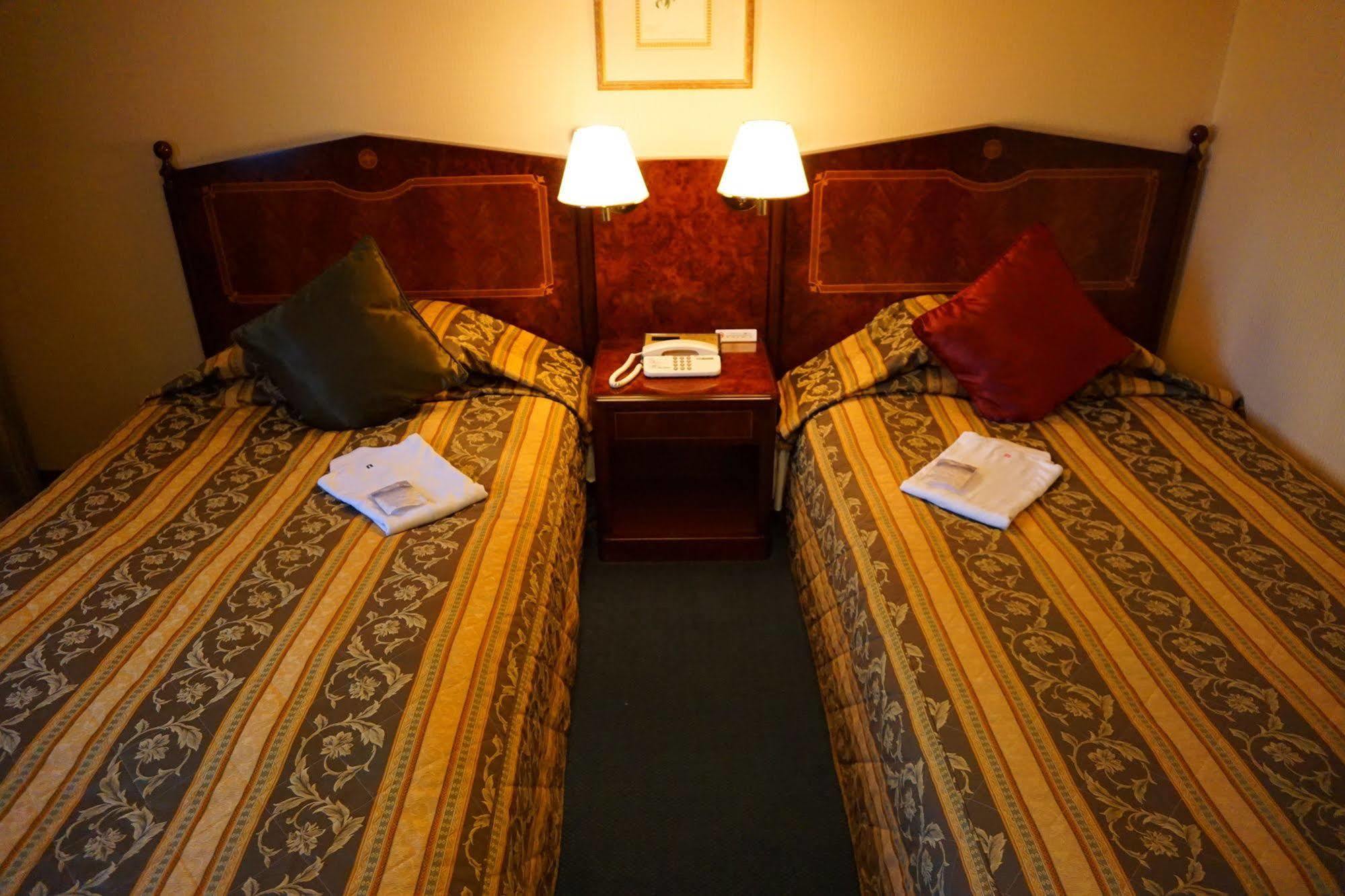 Dukes Hotel Nakasu Fukuoka  Dış mekan fotoğraf